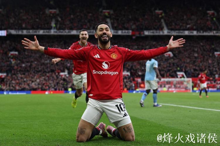 英超-姆伯莫破门多尔古建功 曼联2-0完胜曼城 英超-姆伯莫破门多尔古建功 曼联2-0完胜曼城