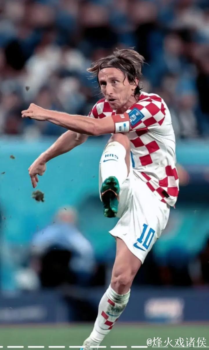 克罗地亚球员：坚持信念，全力以赴做到极致