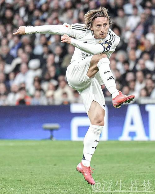 莫德里奇&罗德里戈连线破门庆祝:挺进半决赛! 莫德里奇&罗德里戈连线破门庆祝:挺进半决赛!